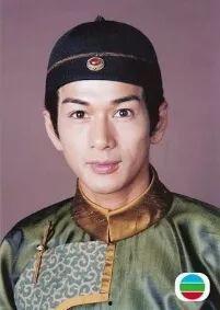 周蕙蕙背景,从平凡女孩到璀璨明星的蜕变之路